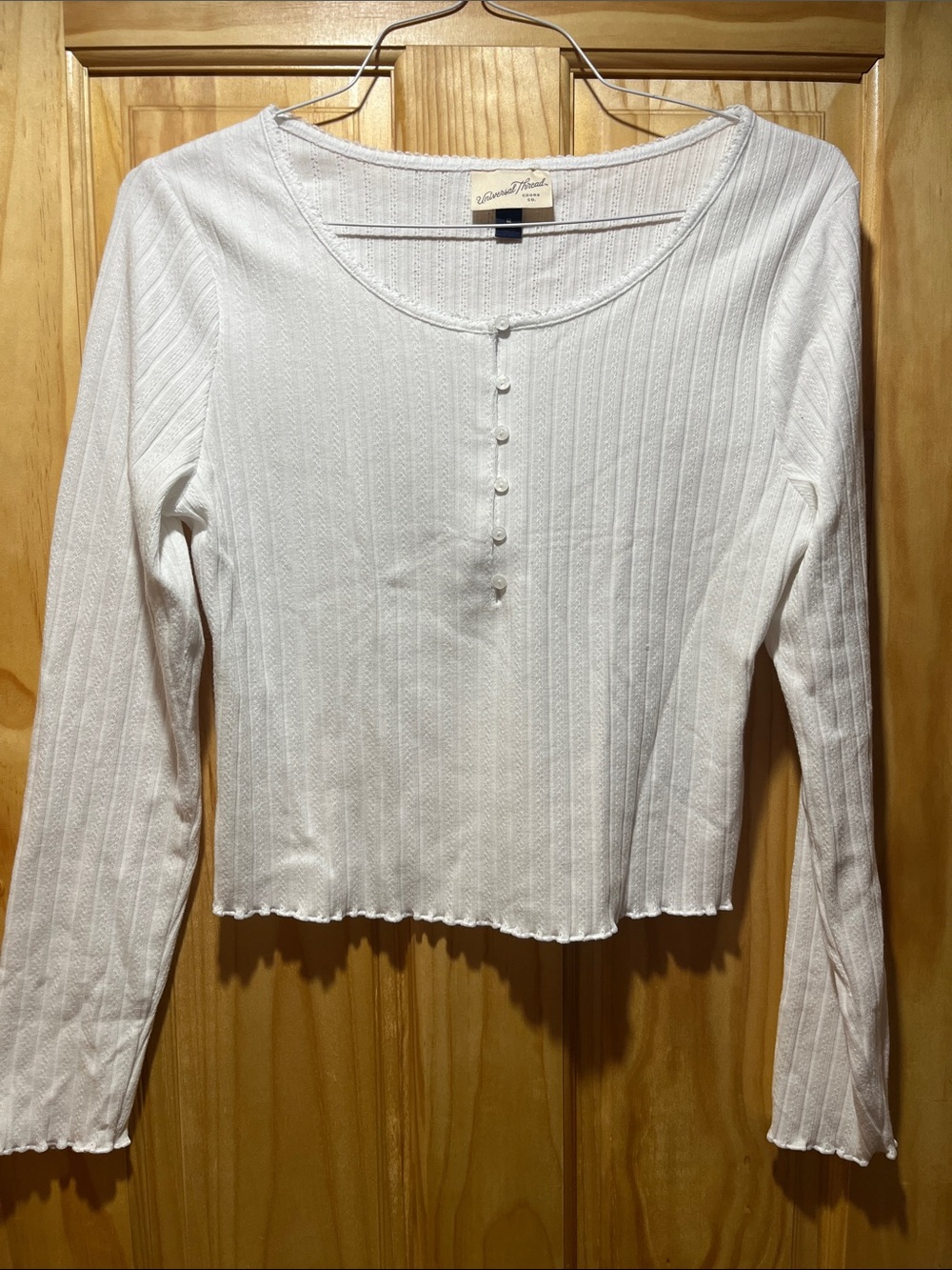 Universal Thread White Ribbed Long-Sleeve Henley Top